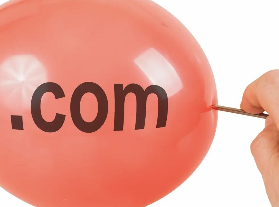 .com’dan yapay zekaya: 25 yıl sonra teknoloji hisselerinde yeni bir balon patlaması yaşanır mı?