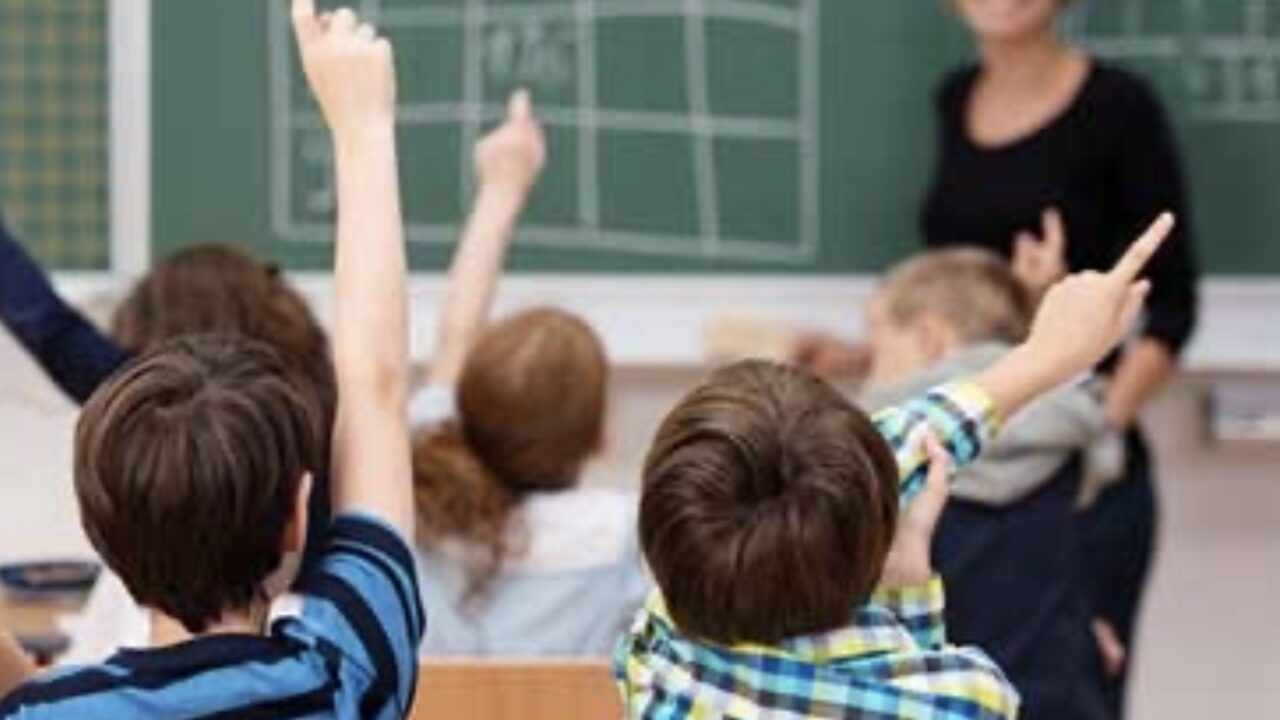 Refah, eğitimde öğrencilerin başarısına katkı sağlıyor